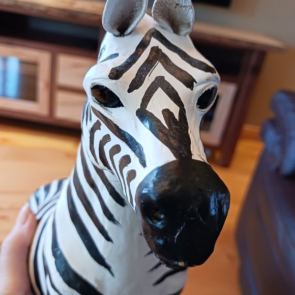 VINTAGE ZEBRA Art Sculpture HANDMADE LEATHER PAPER MACHE w/glass eyes 12" tall - Picture 6 of 7